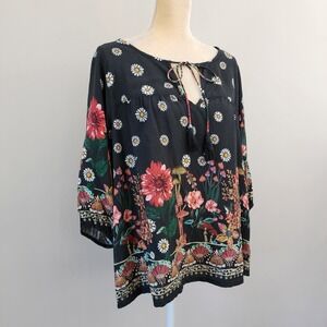 NATURAL LIFE Size Medium Black Floral Mushroom 3/4 Sleeve 'Maribel' Peasant Top